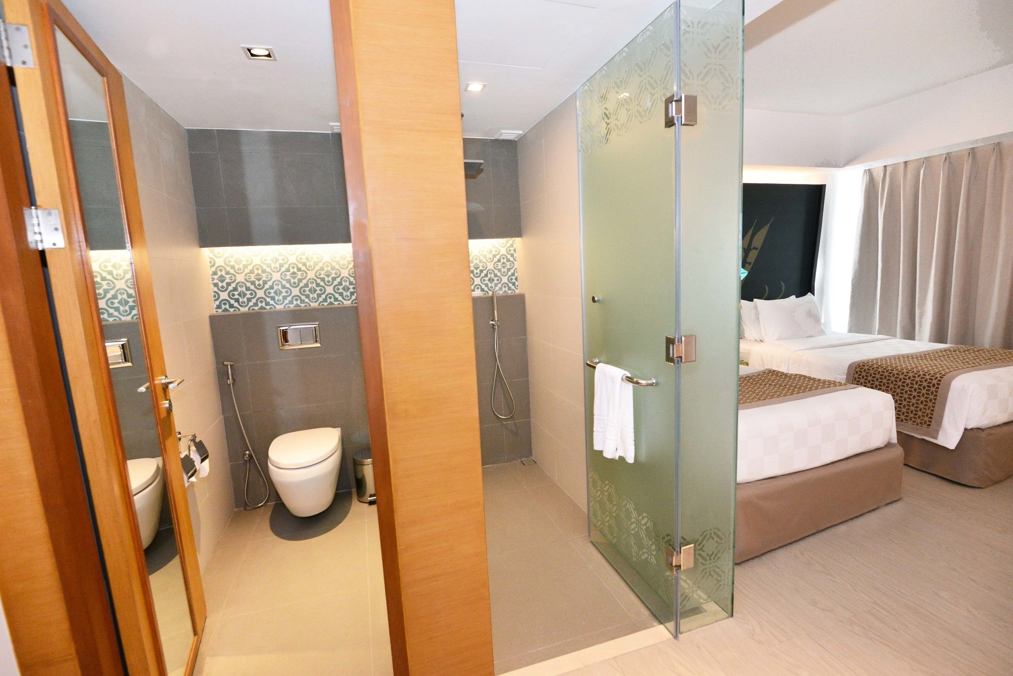 Hue Hotels And Resorts Boracay Managed By Hii Manoc-Manoc Esterno foto